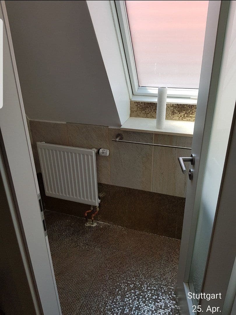 Predaj domu 138 m², pozemok 133 m², Stuttgart, Bádensko-Wurttembersko Predaj domu 138 m², pozemok 133 m², Stuttgart, Bádensko-Wurttembersko