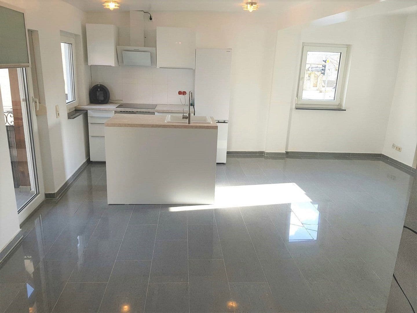 Predaj domu 138 m², pozemok 133 m², Stuttgart, Bádensko-Wurttembersko Predaj domu 138 m², pozemok 133 m², Stuttgart, Bádensko-Wurttembersko