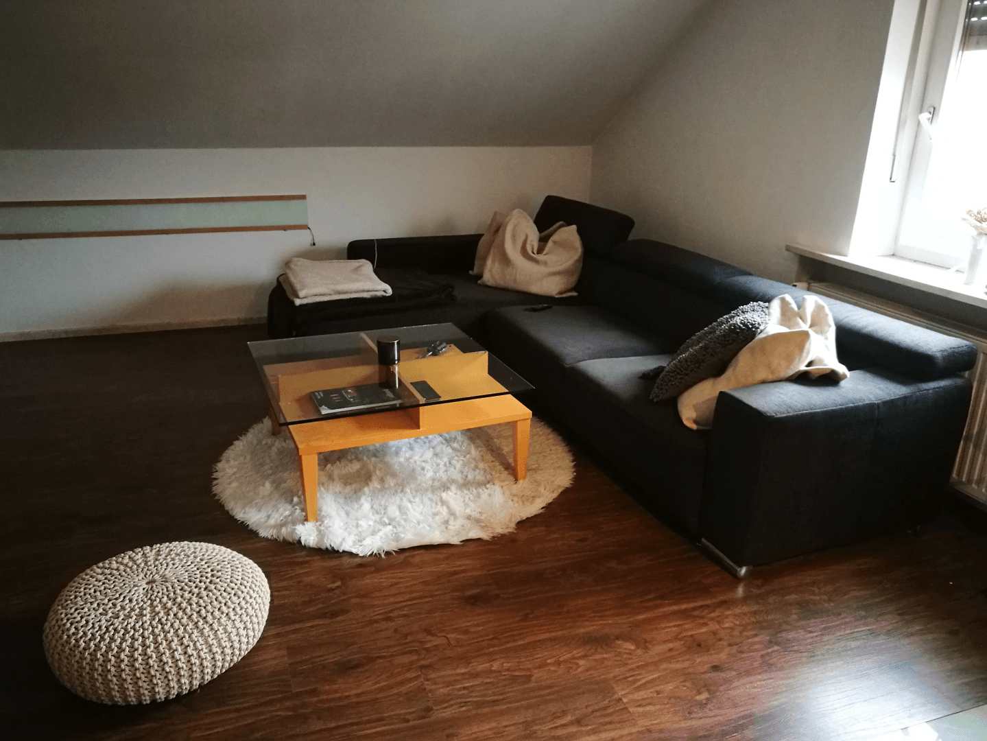 Prenájom bytu 3-izbový 78 m², Tegernheim, Bavorsko Prenájom bytu 3-izbový 78 m², Tegernheim, Bavorsko