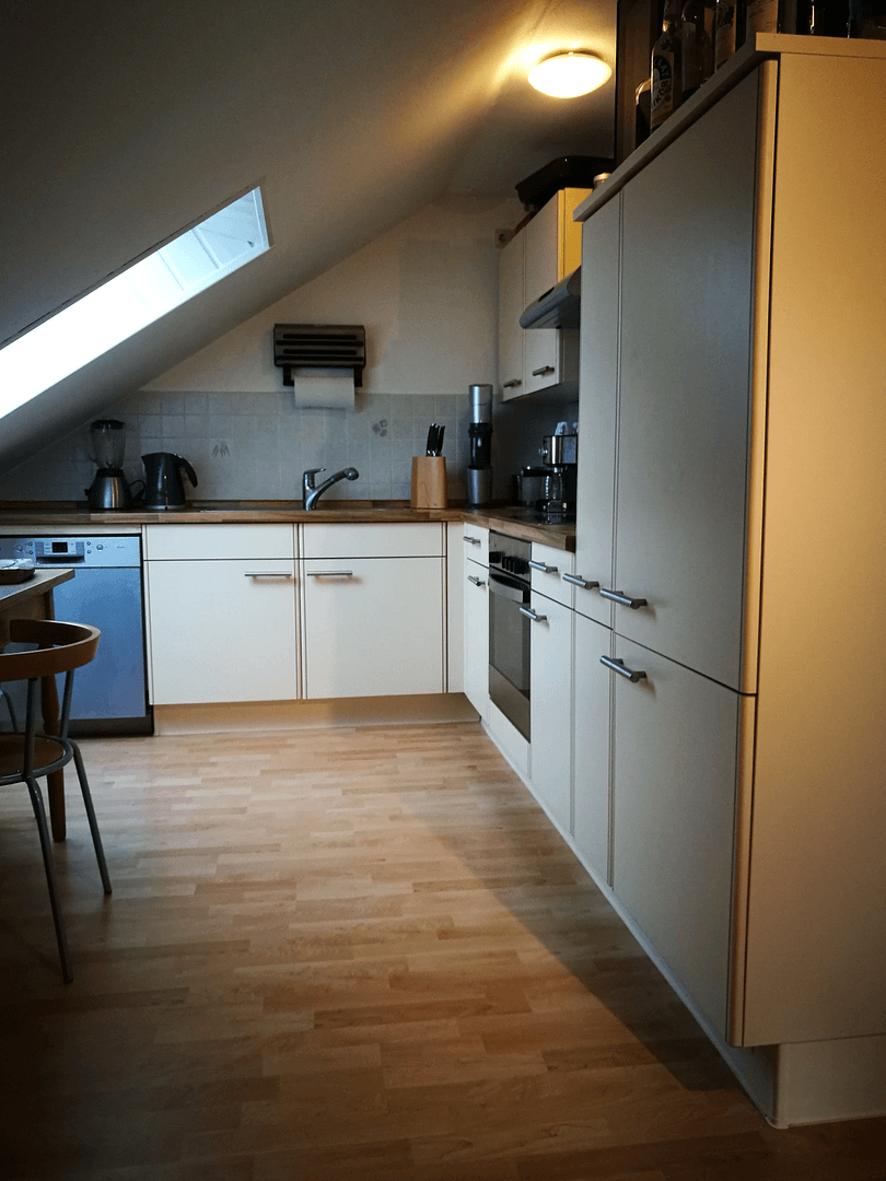 Prenájom bytu 3-izbový 78 m², Tegernheim, Bavorsko Prenájom bytu 3-izbový 78 m², Tegernheim, Bavorsko