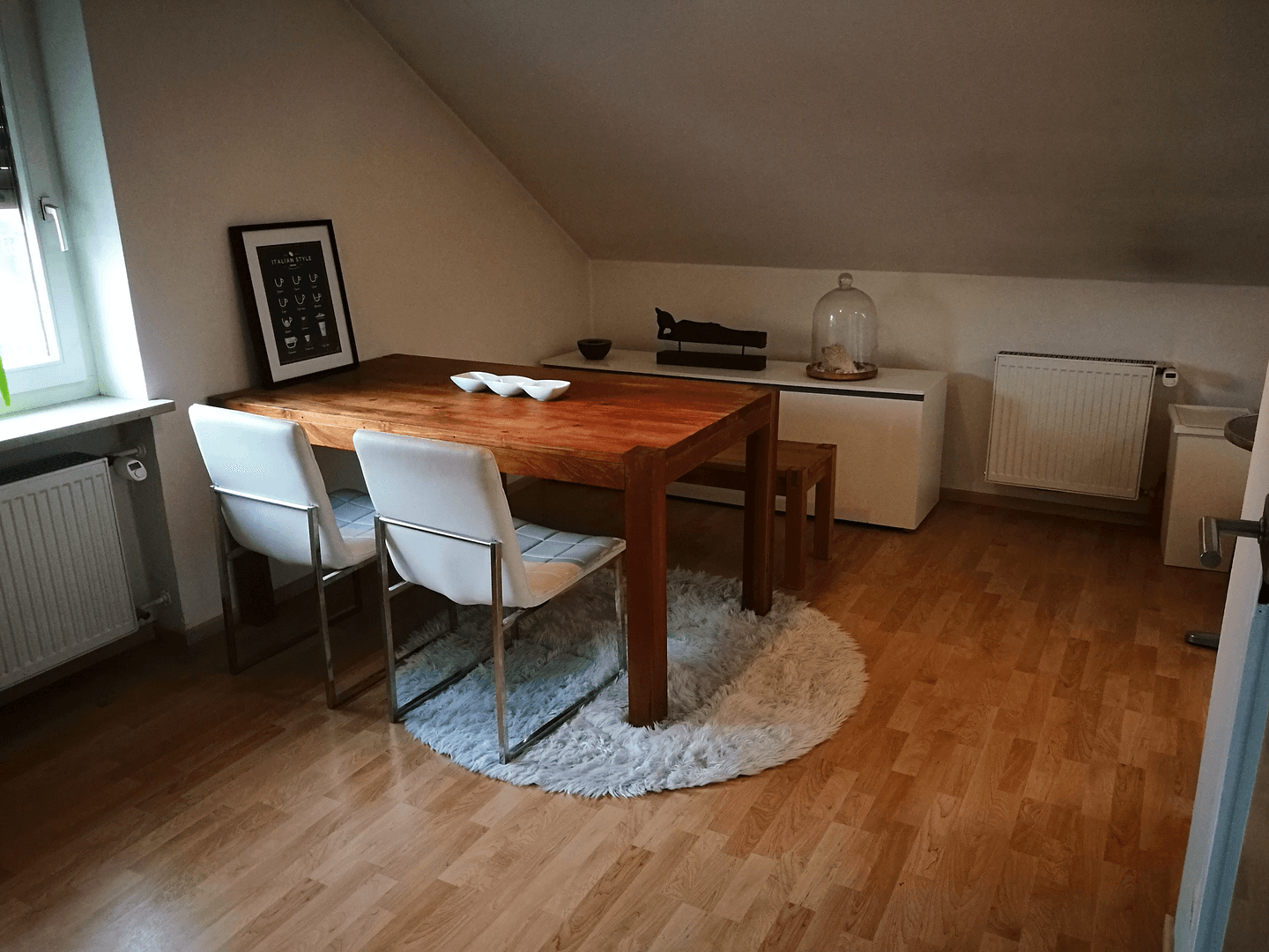 Prenájom bytu 3-izbový 78 m², Tegernheim, Bavorsko Prenájom bytu 3-izbový 78 m², Tegernheim, Bavorsko