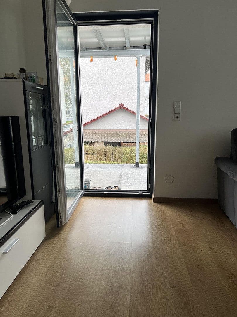 Prenájom bytu 4-izbový 98 m², Köllestraße 25, Ulm, Bádensko-Wurttembersko Prenájom bytu 4-izbový 98 m², Köllestraße 25, Ulm, Bádensko-Wurttembersko