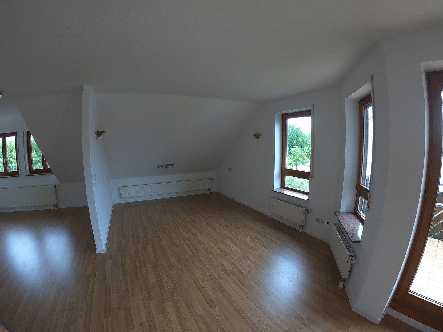 Prenájom bytu 2-izbový 97 m², Weilerstraße 4, Winterbach, Bádensko-Wurttembersko Prenájom bytu 2-izbový 97 m², Weilerstraße 4, Winterbach, Bádensko-Wurttembersko
