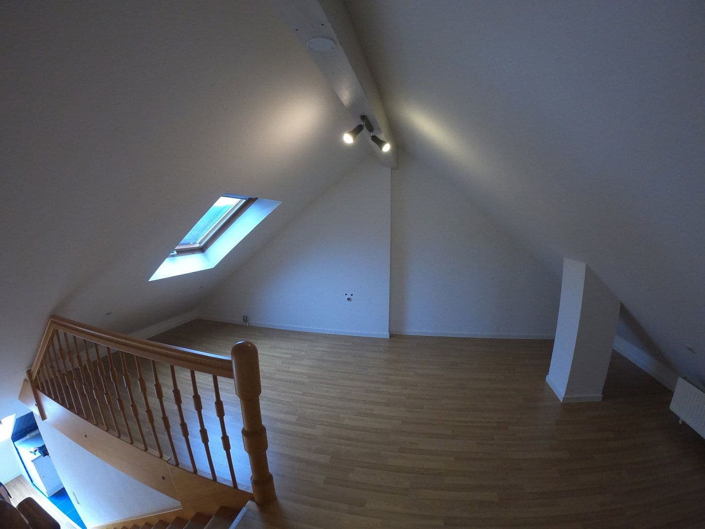 Prenájom bytu 2-izbový 97 m², Weilerstraße 4, Winterbach, Bádensko-Wurttembersko Prenájom bytu 2-izbový 97 m², Weilerstraße 4, Winterbach, Bádensko-Wurttembersko