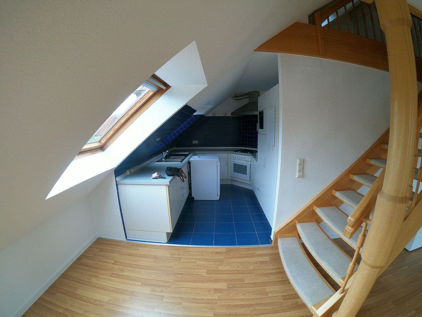 Prenájom bytu 2-izbový 97 m², Weilerstraße 4, Winterbach, Bádensko-Wurttembersko Prenájom bytu 2-izbový 97 m², Weilerstraße 4, Winterbach, Bádensko-Wurttembersko