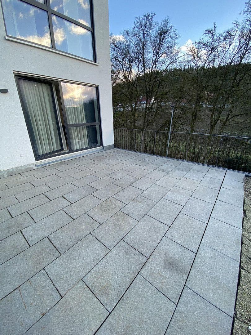 Prenájom bytu 4-izbový 90 m², Nagold, Bádensko-Wurttembersko Prenájom bytu 4-izbový 90 m², Nagold, Bádensko-Wurttembersko