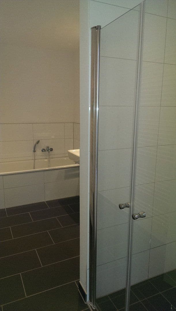Prenájom bytu 2-izbový 89 m², Walderych 8, Geilenkirchen, Severné Porýnie - Westfálsko Prenájom bytu 2-izbový 89 m², Walderych 8, Geilenkirchen, Severné Porýnie - Westfálsko