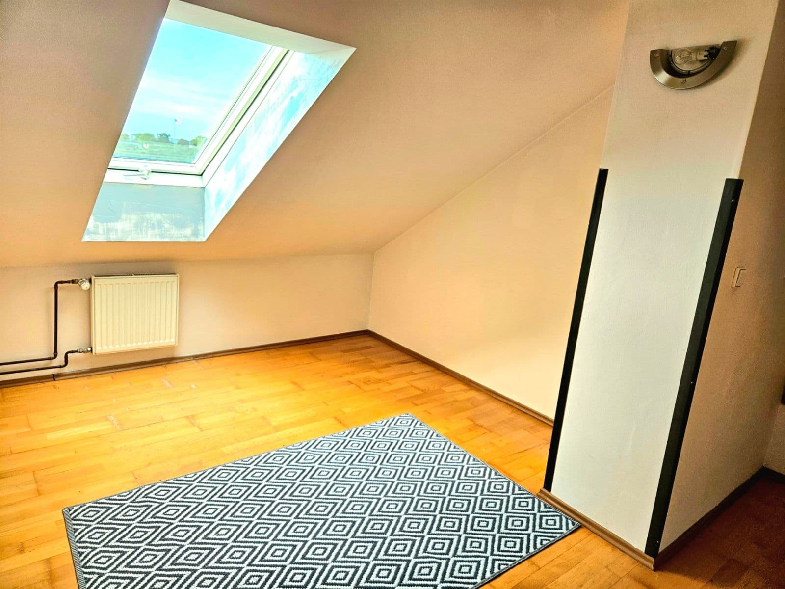 Prenájom bytu 1-izbový 45 m², Vlkova, Praha, Praha Prenájom bytu 1-izbový 45 m², Vlkova, Praha, Praha