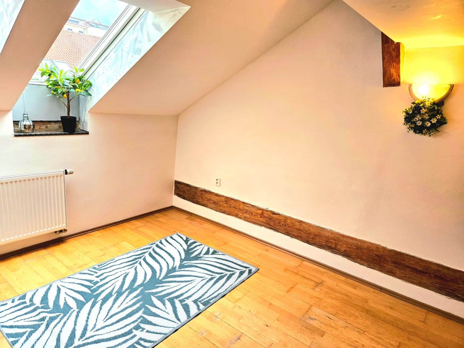 Prenájom bytu 1-izbový 45 m², Vlkova, Praha, Praha Prenájom bytu 1-izbový 45 m², Vlkova, Praha, Praha