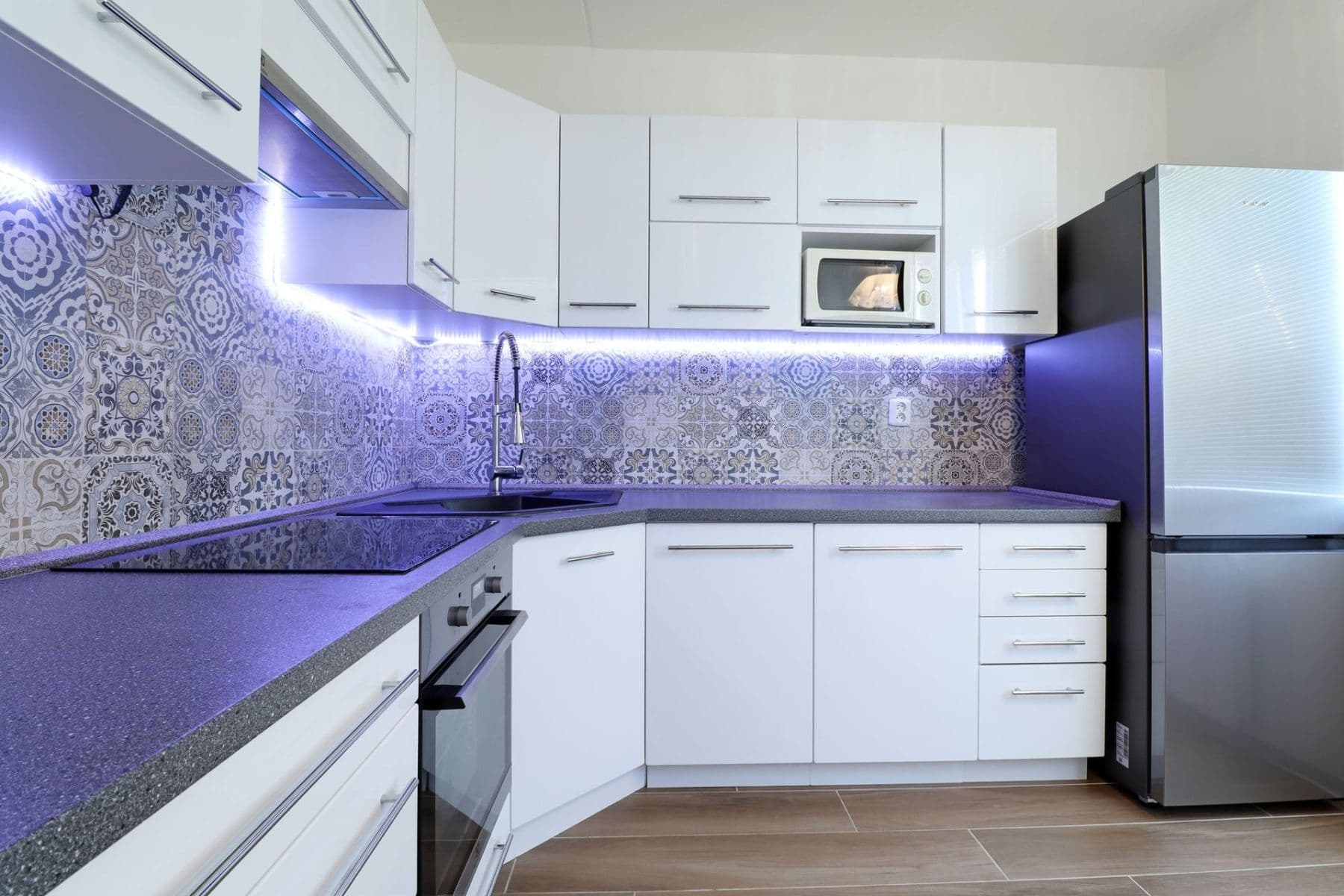Prenájom bytu 2-izbový 77 m², Imrychova, Praha, Praha Prenájom bytu 2-izbový 77 m², Imrychova, Praha, Praha