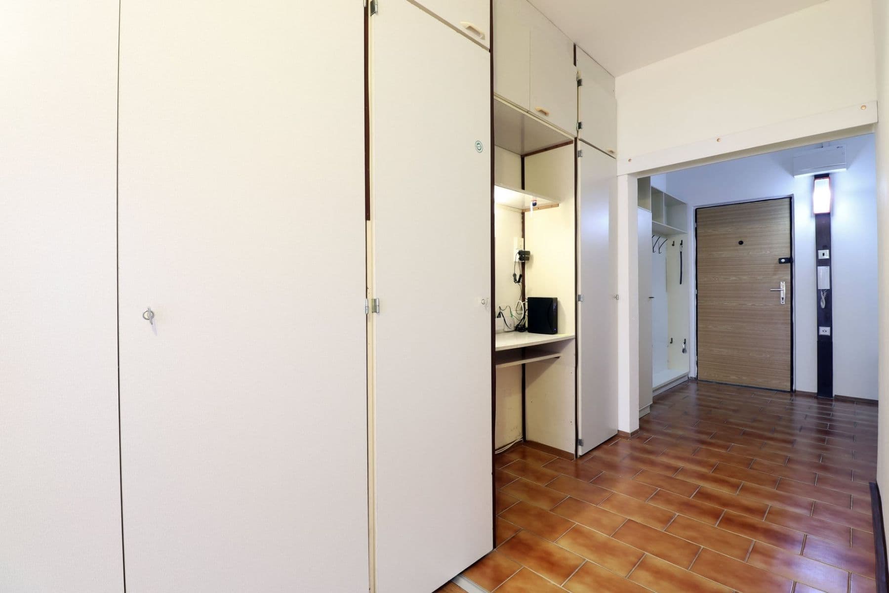 Prenájom bytu 2-izbový 77 m², Imrychova, Praha, Praha Prenájom bytu 2-izbový 77 m², Imrychova, Praha, Praha