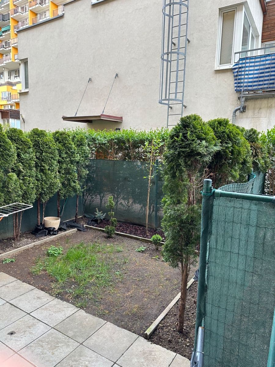 Predaj bytu 1-izbový 41 m², Kabešova, Praha, Praha Predaj bytu 1-izbový 41 m², Kabešova, Praha, Praha