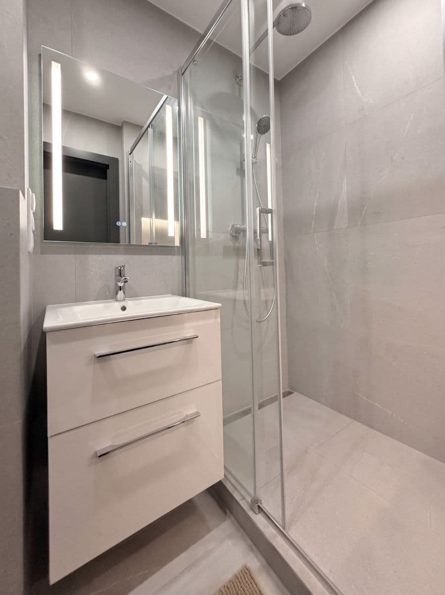 Predaj bytu 2-izbový 57 m², Skřivanská, Praha, Praha Predaj bytu 2-izbový 57 m², Skřivanská, Praha, Praha
