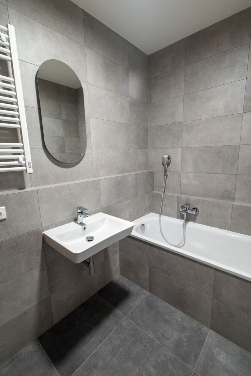 Prenájom bytu 2-izbový 63 m², Malešická, Praha, Praha Prenájom bytu 2-izbový 63 m², Malešická, Praha, Praha