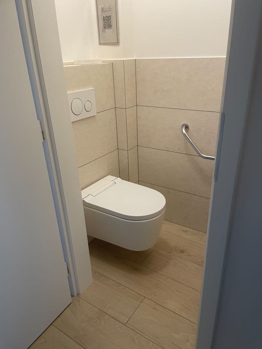 Prenájom bytu 2-izbový 50 m², U Zeměpisného ústavu, Praha, Praha Prenájom bytu 2-izbový 50 m², U Zeměpisného ústavu, Praha, Praha