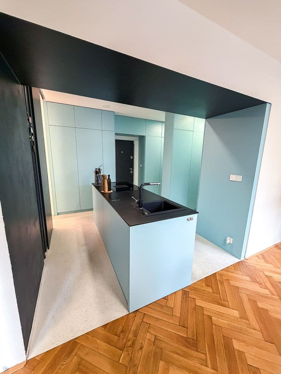 Predaj bytu 3-izbový 72 m², Jakutská, Praha, Praha Predaj bytu 3-izbový 72 m², Jakutská, Praha, Praha