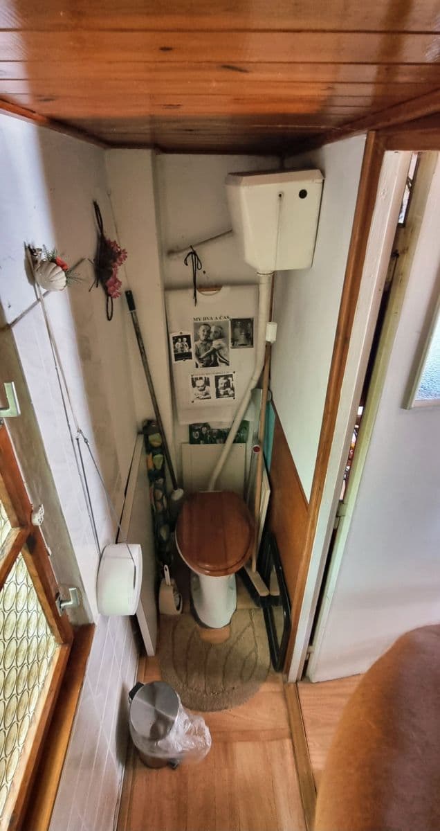 Predaj rekreačného objektu 73 m², pozemok 426 m², Jílová, Zdiby, Středočeský kraj Predaj rekreačného objektu 73 m², pozemok 426 m², Jílová, Zdiby, Středočeský kraj