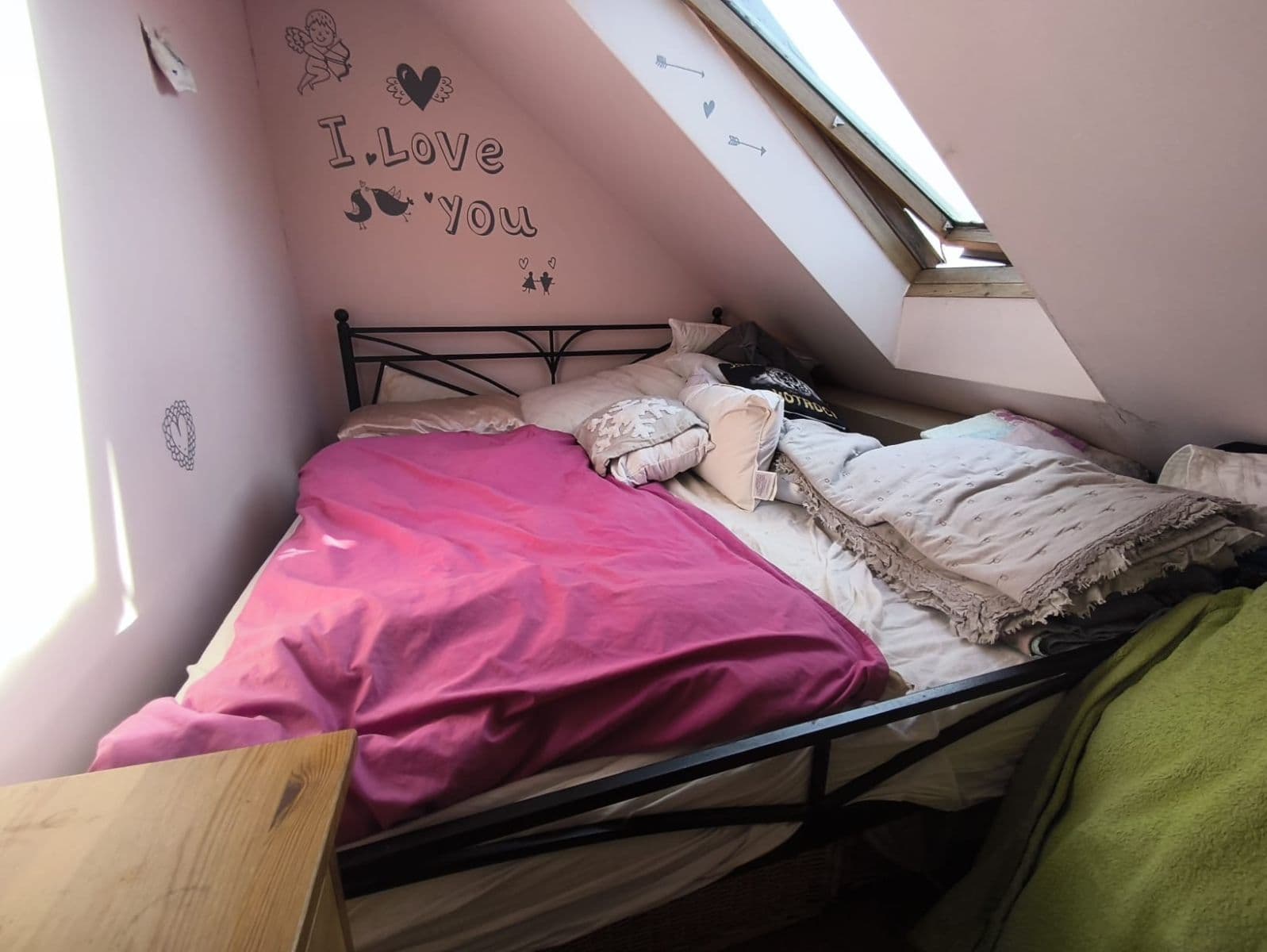 Predaj bytu 3-izbový 93 m², Horova, Hradec Králové, Královéhradecký kraj Predaj bytu 3-izbový 93 m², Horova, Hradec Králové, Královéhradecký kraj