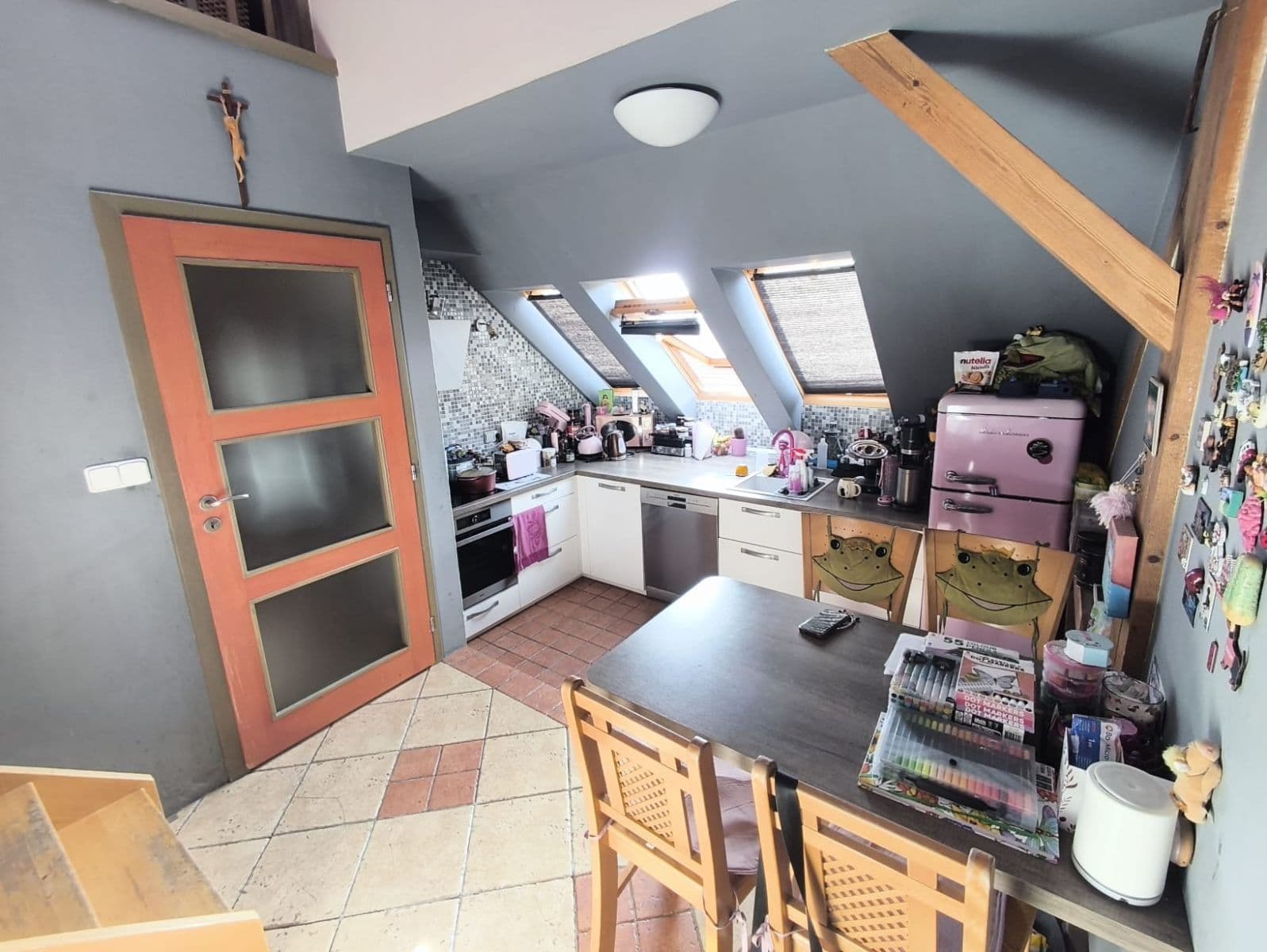 Predaj bytu 3-izbový 93 m², Horova, Hradec Králové, Královéhradecký kraj Predaj bytu 3-izbový 93 m², Horova, Hradec Králové, Královéhradecký kraj