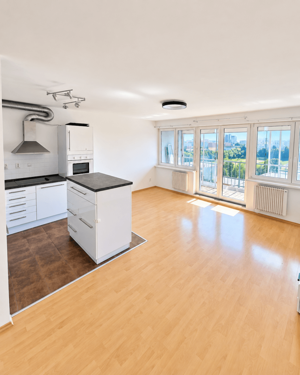 Predaj bytu 3-izbový 76 m², Fryčovická, Praha, Praha Predaj bytu 3-izbový 76 m², Fryčovická, Praha, Praha