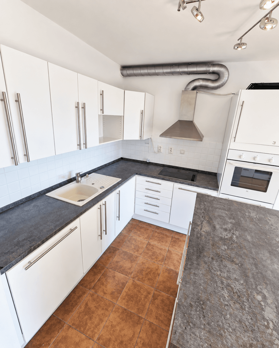 Predaj bytu 3-izbový 76 m², Fryčovická, Praha, Praha Predaj bytu 3-izbový 76 m², Fryčovická, Praha, Praha