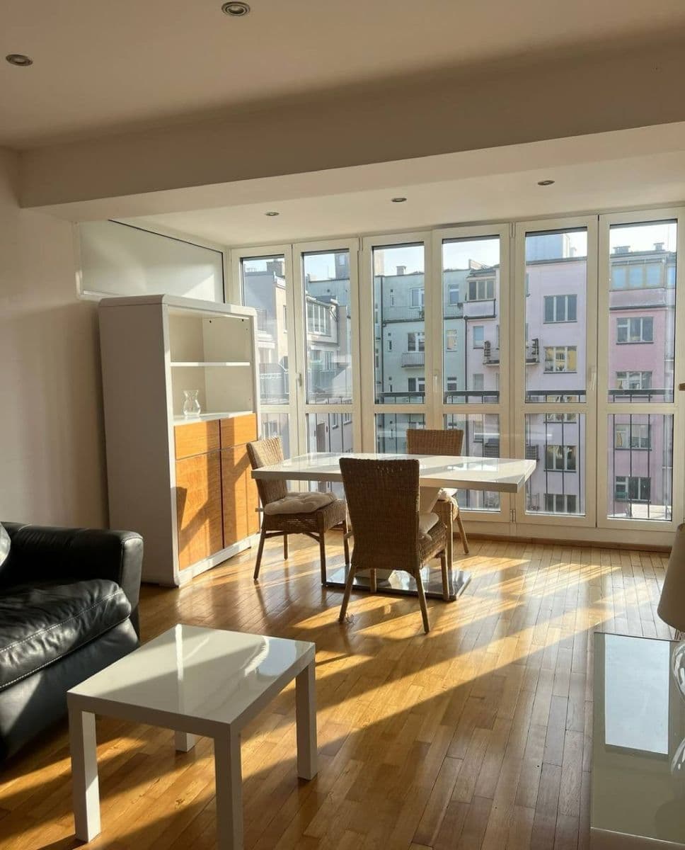 Prenájom bytu 2-izbový 45 m², Přemyslovská, Praha, Praha Prenájom bytu 2-izbový 45 m², Přemyslovská, Praha, Praha