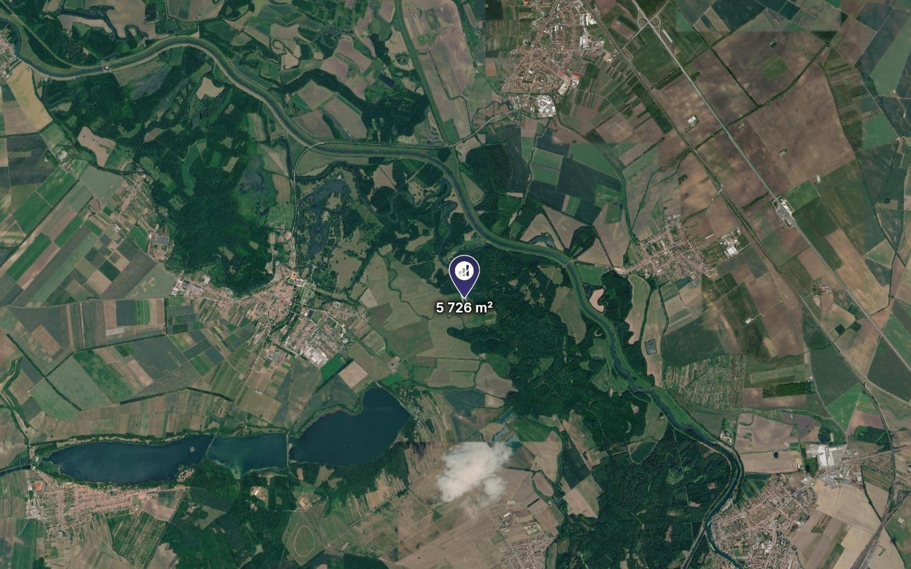 Predaj pozemku 5.726 m², Lednice, Jihomoravský kraj Predaj pozemku 5.726 m², Lednice, Jihomoravský kraj