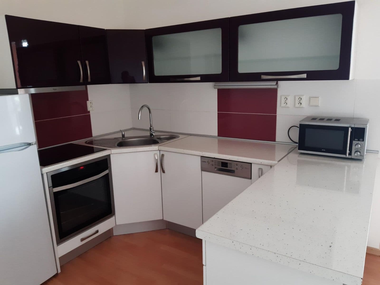 Prenájom bytu 2-izbový 56 m², Mattioliho, Praha, Praha Prenájom bytu 2-izbový 56 m², Mattioliho, Praha, Praha