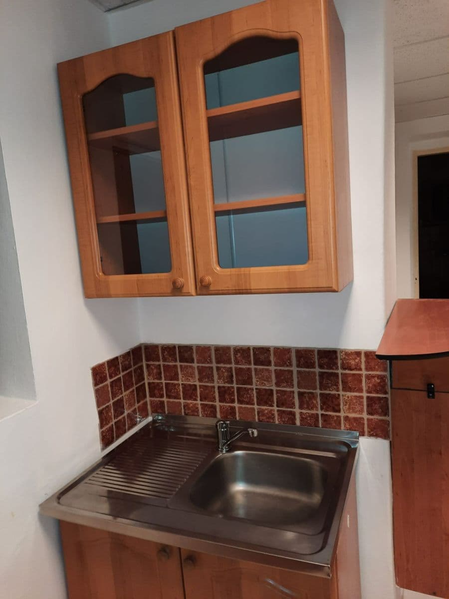 Prenájom bytu 2-izbový 80 m², Na výspě, Praha, Praha Prenájom bytu 2-izbový 80 m², Na výspě, Praha, Praha