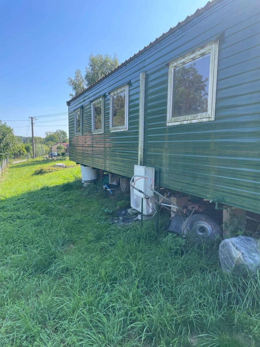 Predaj rekreačného objektu 28 m², pozemok 382 m², Údrnice, Královéhradecký kraj Predaj rekreačného objektu 28 m², pozemok 382 m², Údrnice, Královéhradecký kraj