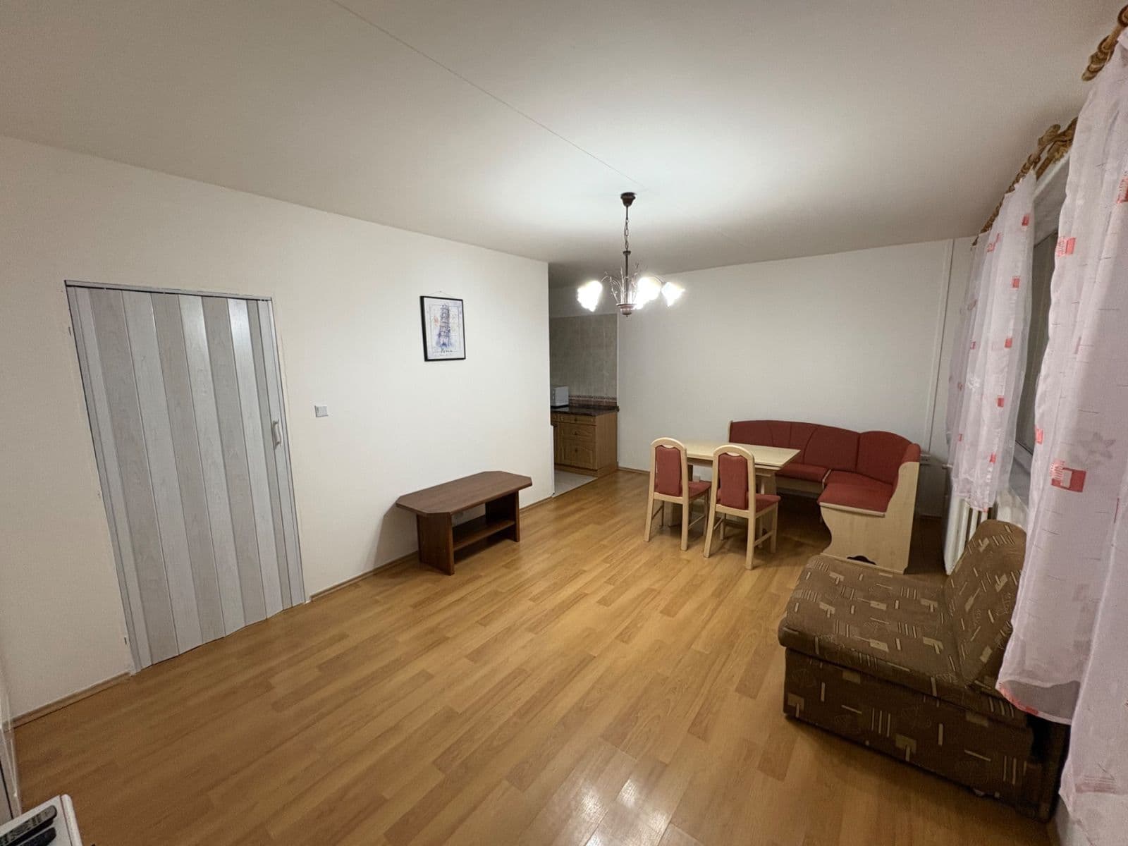 Predaj bytu 1-izbový 35 m², Suchý vršek, Praha, Praha Predaj bytu 1-izbový 35 m², Suchý vršek, Praha, Praha