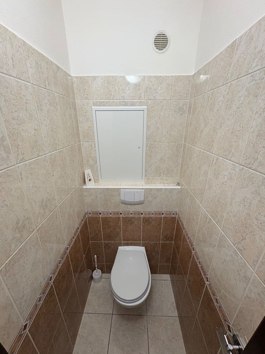 Predaj bytu 1-izbový 35 m², Suchý vršek, Praha, Praha Predaj bytu 1-izbový 35 m², Suchý vršek, Praha, Praha