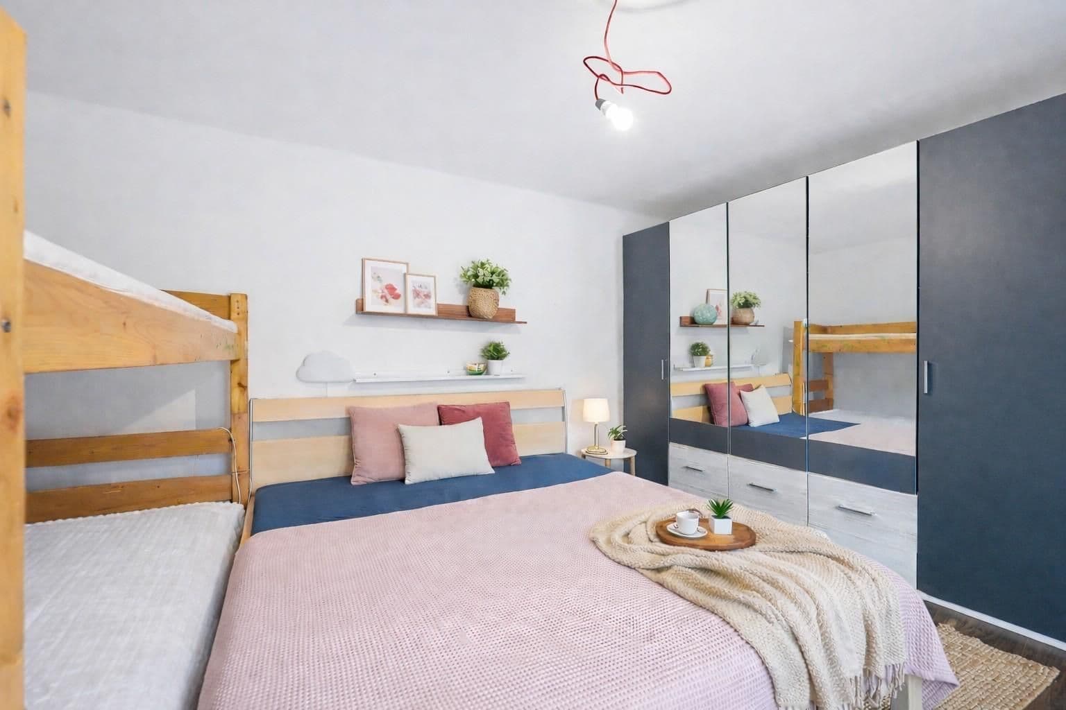 Predaj domu 156 m², pozemok 316 m², Karlštejnská, Chýnice, Středočeský kraj Predaj domu 156 m², pozemok 316 m², Karlštejnská, Chýnice, Středočeský kraj
