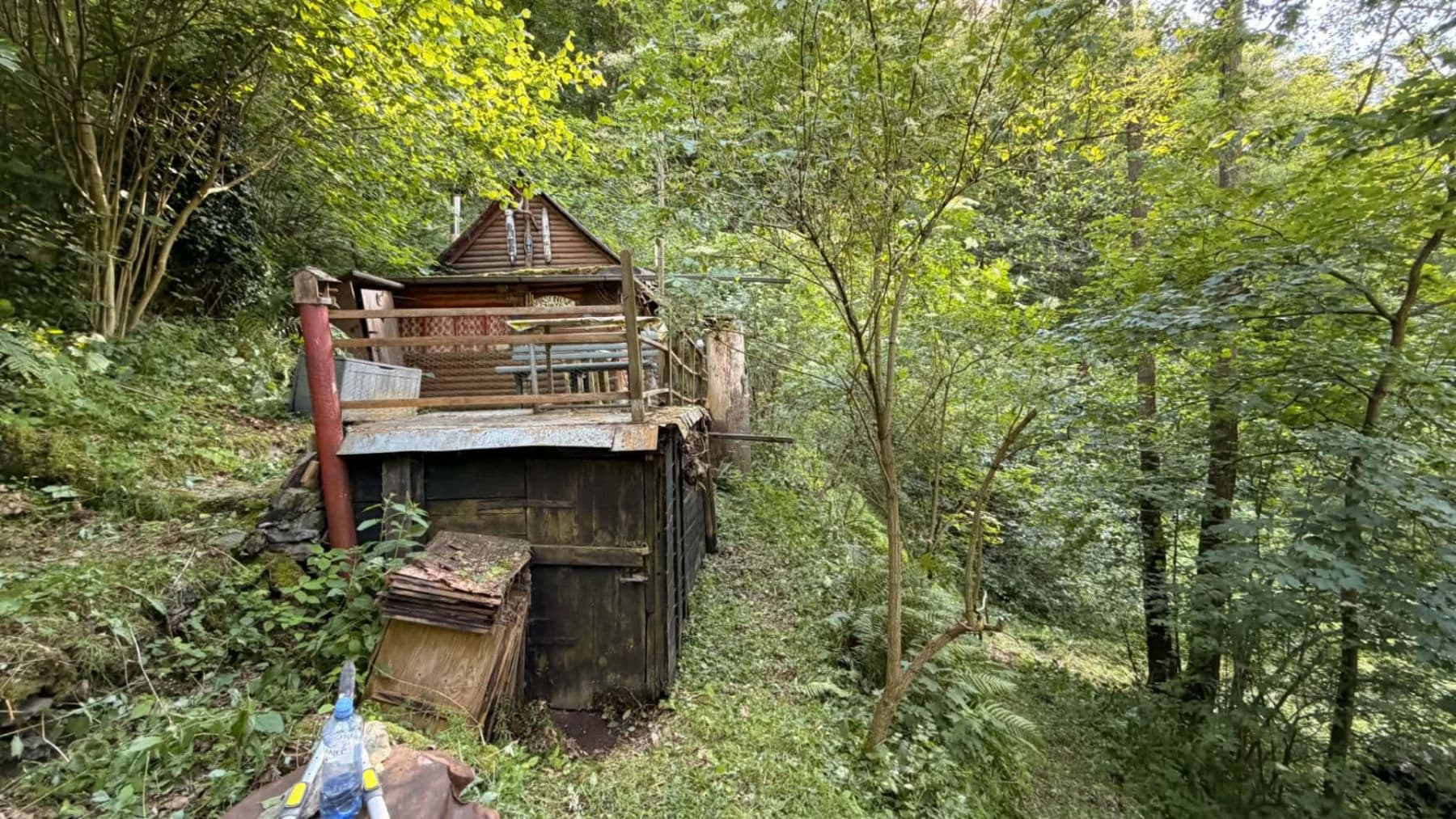 Predaj rekreačného objektu 60 m², pozemok 94 m², Červánek, Petrov, Středočeský kraj Predaj rekreačného objektu 60 m², pozemok 94 m², Červánek, Petrov, Středočeský kraj
