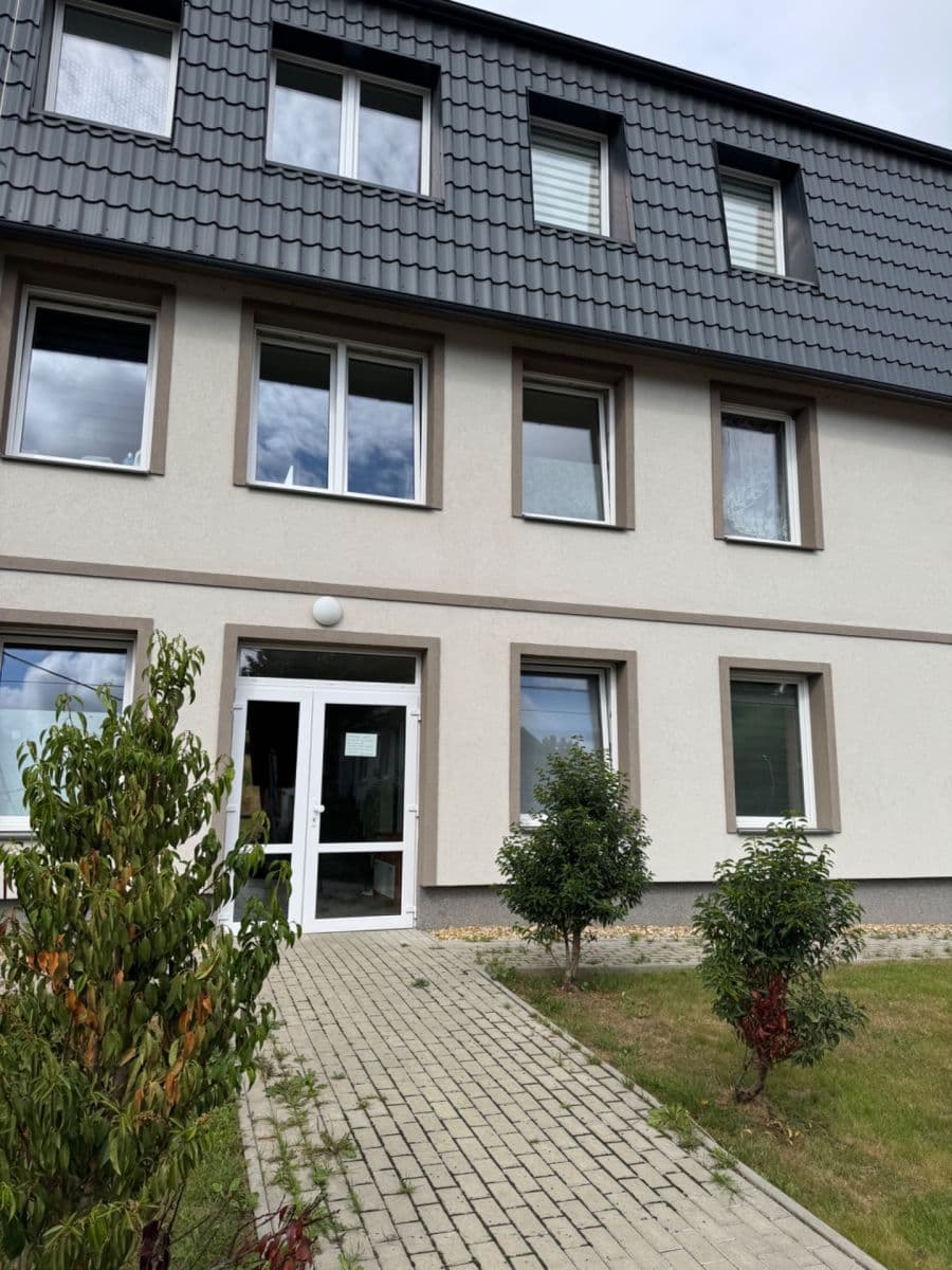 Prenájom bytu 3-izbový 73 m², Hrádek nad Nisou, Liberecký kraj Prenájom bytu 3-izbový 73 m², Hrádek nad Nisou, Liberecký kraj