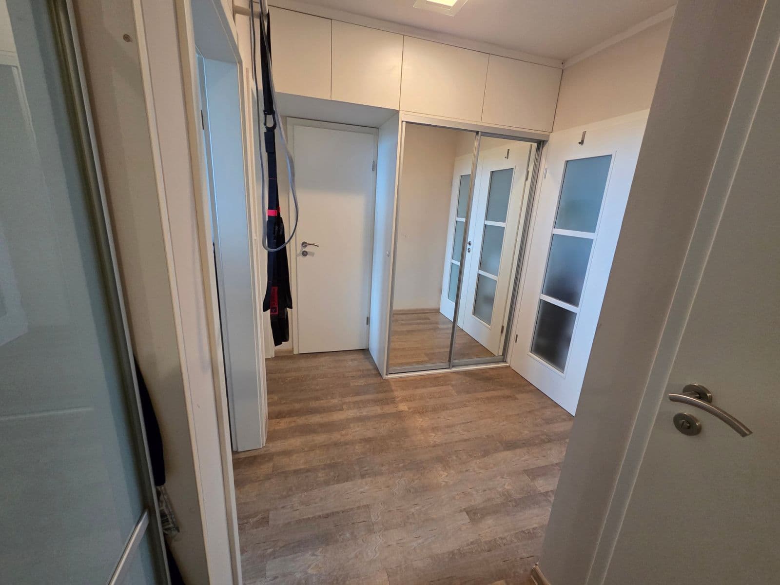 Prenájom bytu 4-izbový 77 m², K Šátalce, Jesenice, Středočeský kraj Prenájom bytu 4-izbový 77 m², K Šátalce, Jesenice, Středočeský kraj