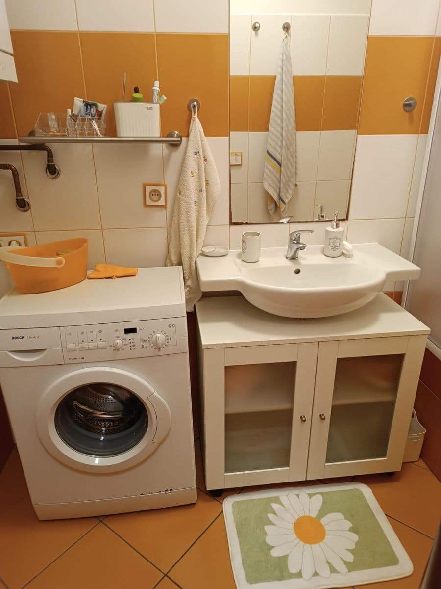 Predaj bytu 2-izbový 56 m², Vlachovice, Kraj Vysočina Predaj bytu 2-izbový 56 m², Vlachovice, Kraj Vysočina