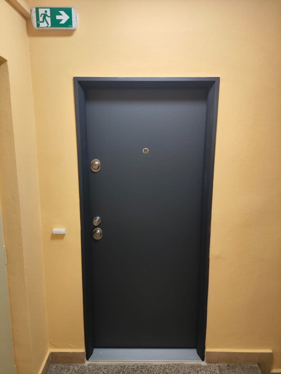 Prenájom bytu 3-izbový 63 m², Hluboká, Brno, Jihomoravský kraj Prenájom bytu 3-izbový 63 m², Hluboká, Brno, Jihomoravský kraj