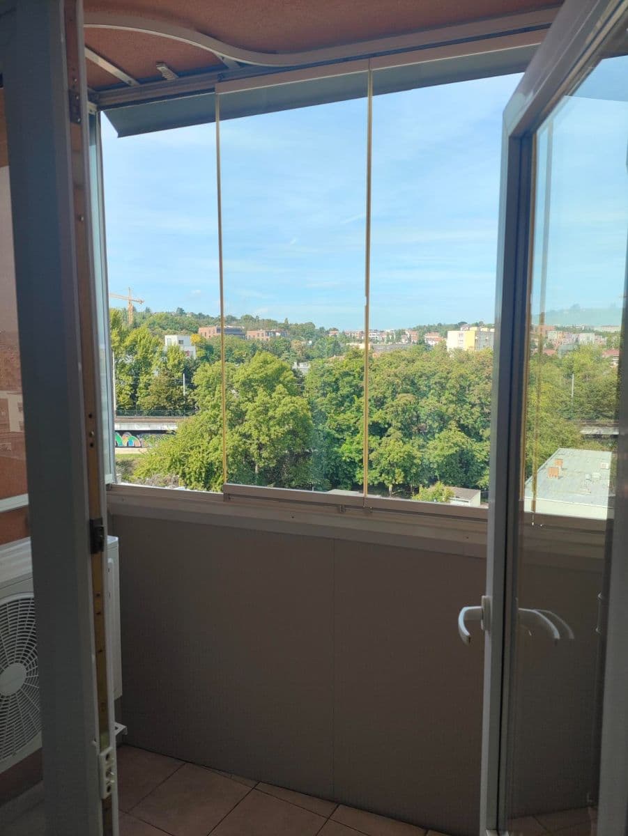 Prenájom bytu 3-izbový 63 m², Hluboká, Brno, Jihomoravský kraj Prenájom bytu 3-izbový 63 m², Hluboká, Brno, Jihomoravský kraj