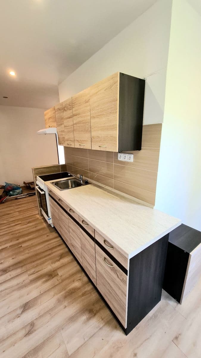 Prenájom bytu 2-izbový 52 m², Voskovcova, Ústí nad Labem, Ústecký kraj Prenájom bytu 2-izbový 52 m², Voskovcova, Ústí nad Labem, Ústecký kraj
