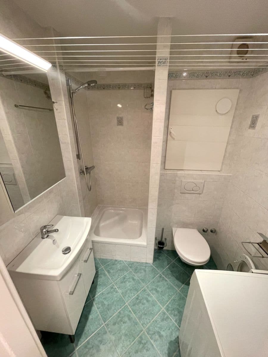 Prenájom bytu 1-izbový 26 m², Vavřenova, Praha, Praha Prenájom bytu 1-izbový 26 m², Vavřenova, Praha, Praha