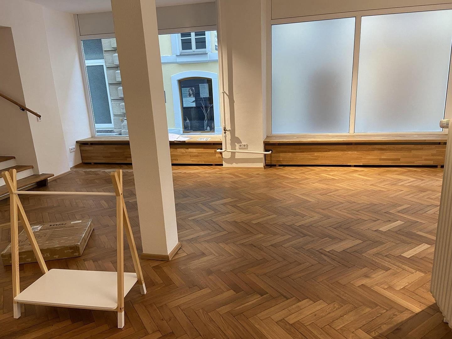 Prenájom nebytového priestoru 94 m², Neustadt 33, Ansbach, Bavorsko Prenájom nebytového priestoru 94 m², Neustadt 33, Ansbach, Bavorsko