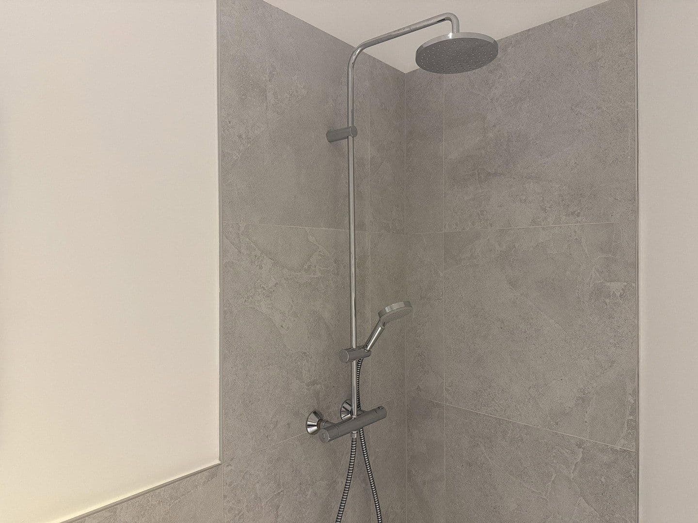 Predaj bytu 2-izbový 45 m², Berlin, Berlín Predaj bytu 2-izbový 45 m², Berlin, Berlín