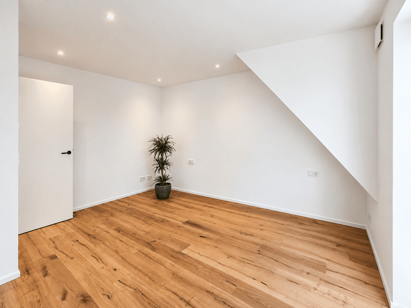 Predaj bytu 3-izbový 64 m², Trier, Porýnie-Falcko Predaj bytu 3-izbový 64 m², Trier, Porýnie-Falcko