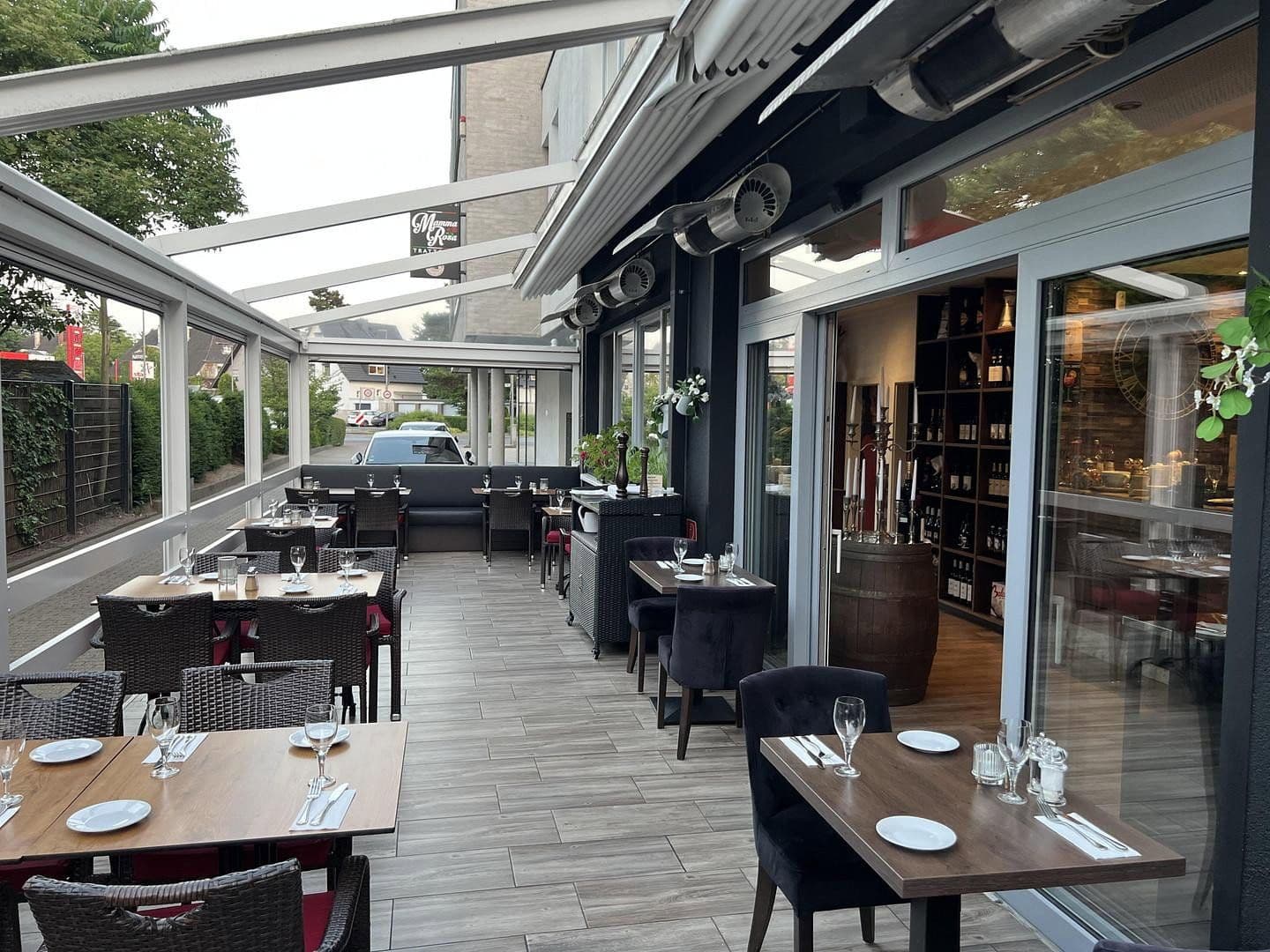 Prenájom nebytového priestoru 300 m², Uerdingerstr 552a, Krefeld-Bockum, Severné Porýnie - Westfálsko Prenájom nebytového priestoru 300 m², Uerdingerstr 552a, Krefeld-Bockum, Severné Porýnie - Westfálsko