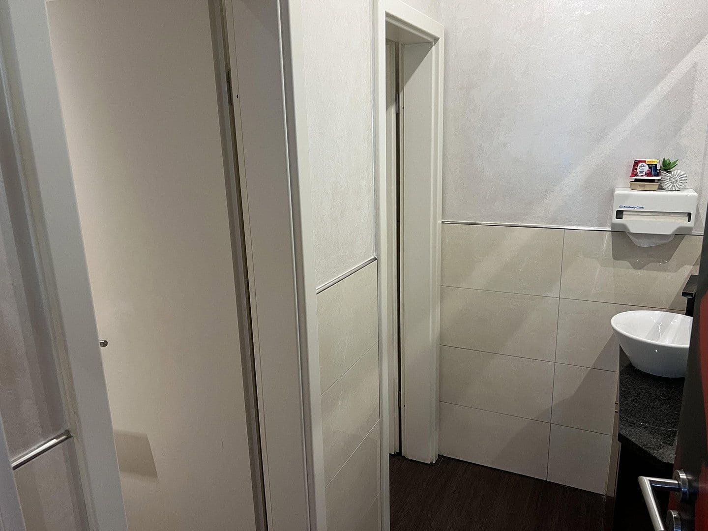 Prenájom nebytového priestoru 300 m², Uerdingerstr 552a, Krefeld-Bockum, Severné Porýnie - Westfálsko Prenájom nebytového priestoru 300 m², Uerdingerstr 552a, Krefeld-Bockum, Severné Porýnie - Westfálsko