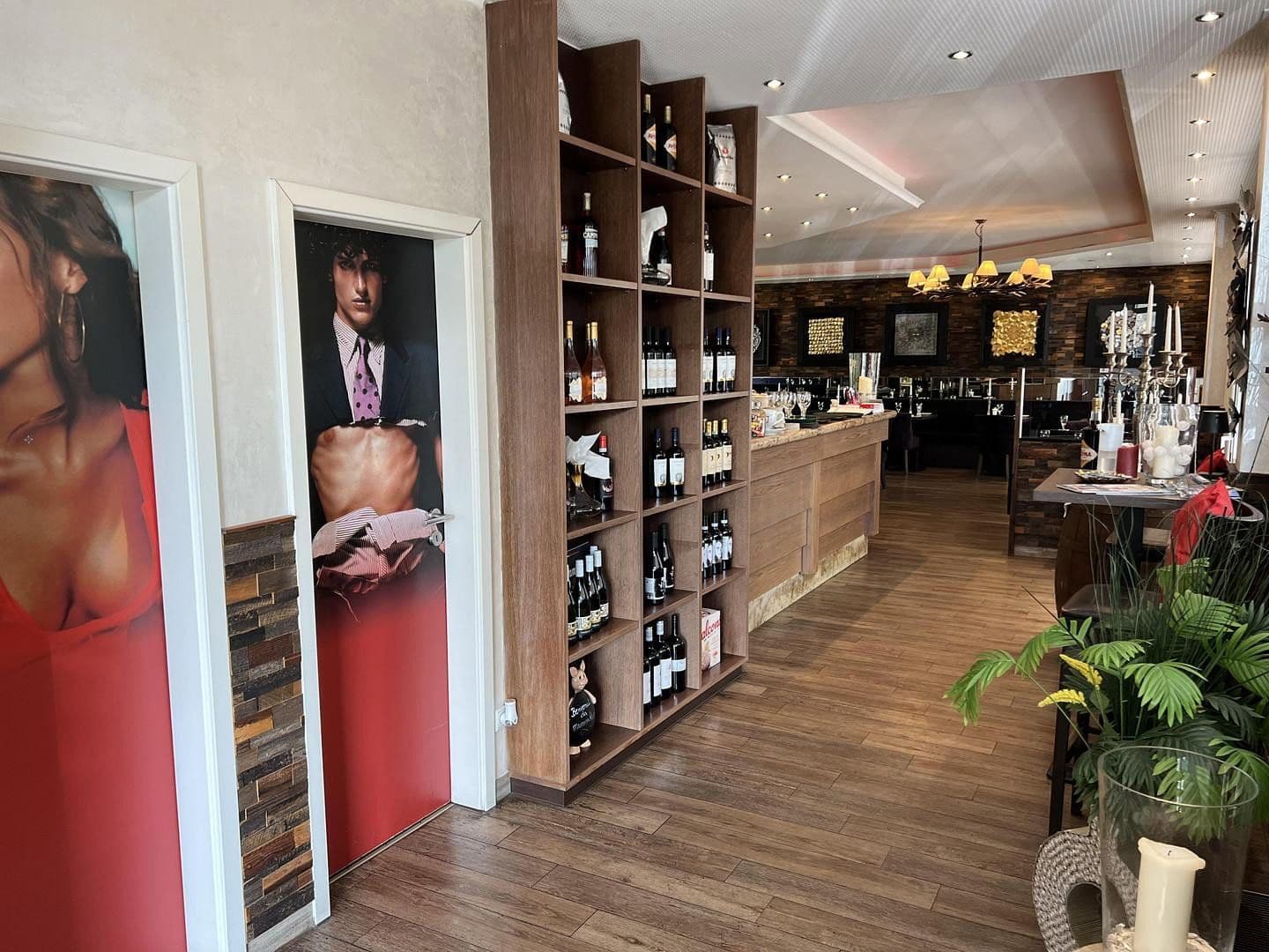Prenájom nebytového priestoru 300 m², Uerdingerstr 552a, Krefeld-Bockum, Severné Porýnie - Westfálsko Prenájom nebytového priestoru 300 m², Uerdingerstr 552a, Krefeld-Bockum, Severné Porýnie - Westfálsko