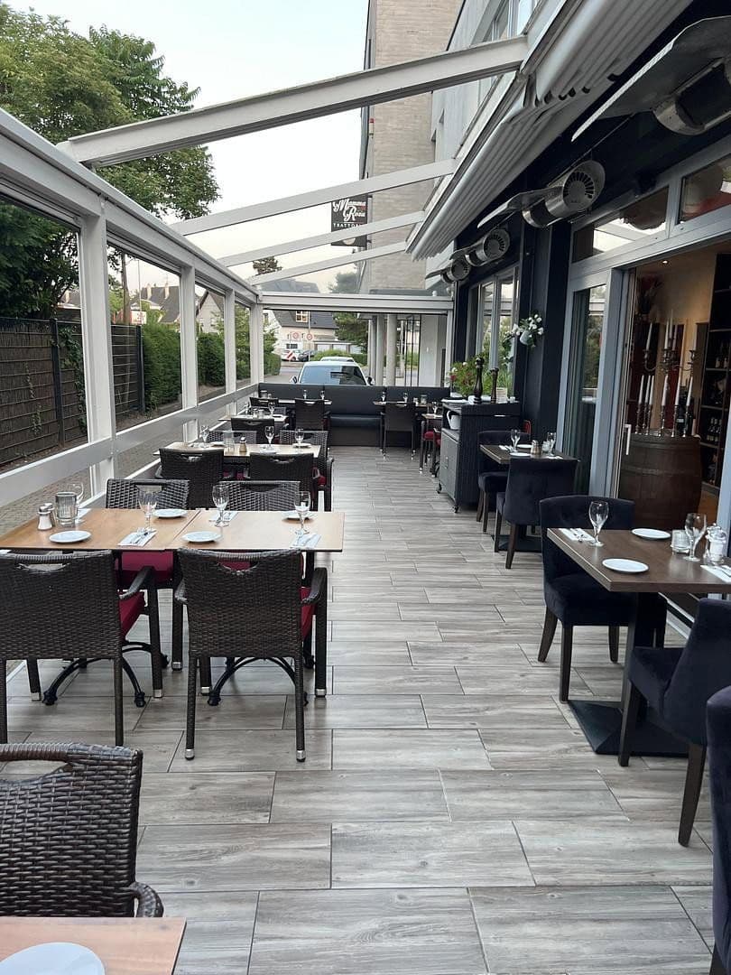 Prenájom nebytového priestoru 300 m², Uerdingerstr 552a, Krefeld-Bockum, Severné Porýnie - Westfálsko Prenájom nebytového priestoru 300 m², Uerdingerstr 552a, Krefeld-Bockum, Severné Porýnie - Westfálsko