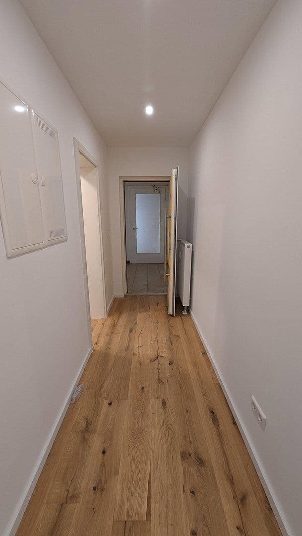 Prenájom bytu 2-izbový 71 m², Schifferstader Str. 27, Mannheim, Bádensko-Wurttembersko Prenájom bytu 2-izbový 71 m², Schifferstader Str. 27, Mannheim, Bádensko-Wurttembersko
