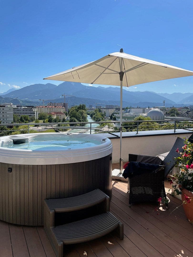 Prenájom bytu 2-izbový 107 m², Haller Straße 77, Innsbruck, Tirolsko Prenájom bytu 2-izbový 107 m², Haller Straße 77, Innsbruck, Tirolsko
